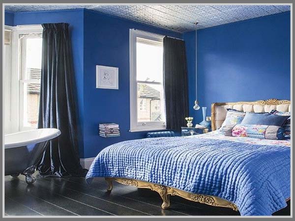 Kamar tidur warna biru